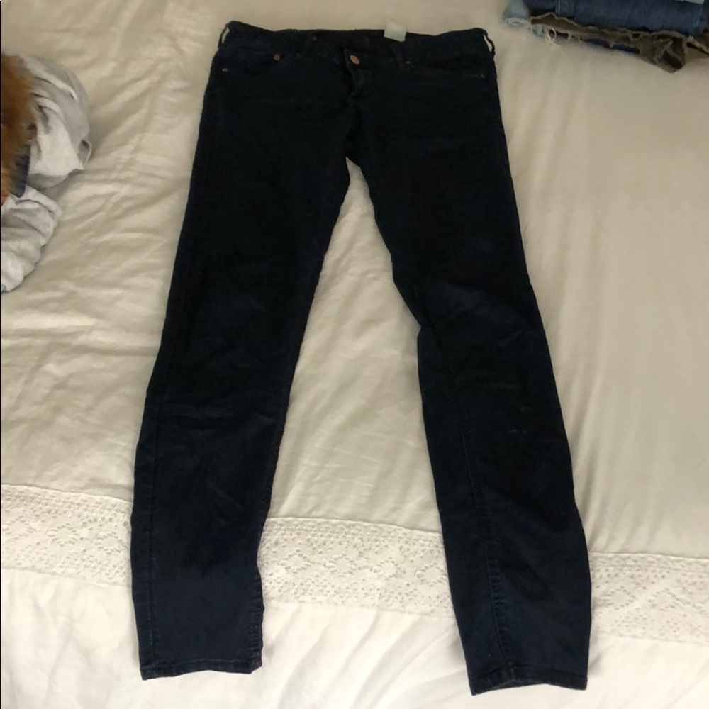 Skinny jeans